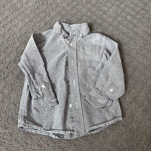 Long sleeve casual dress shirt